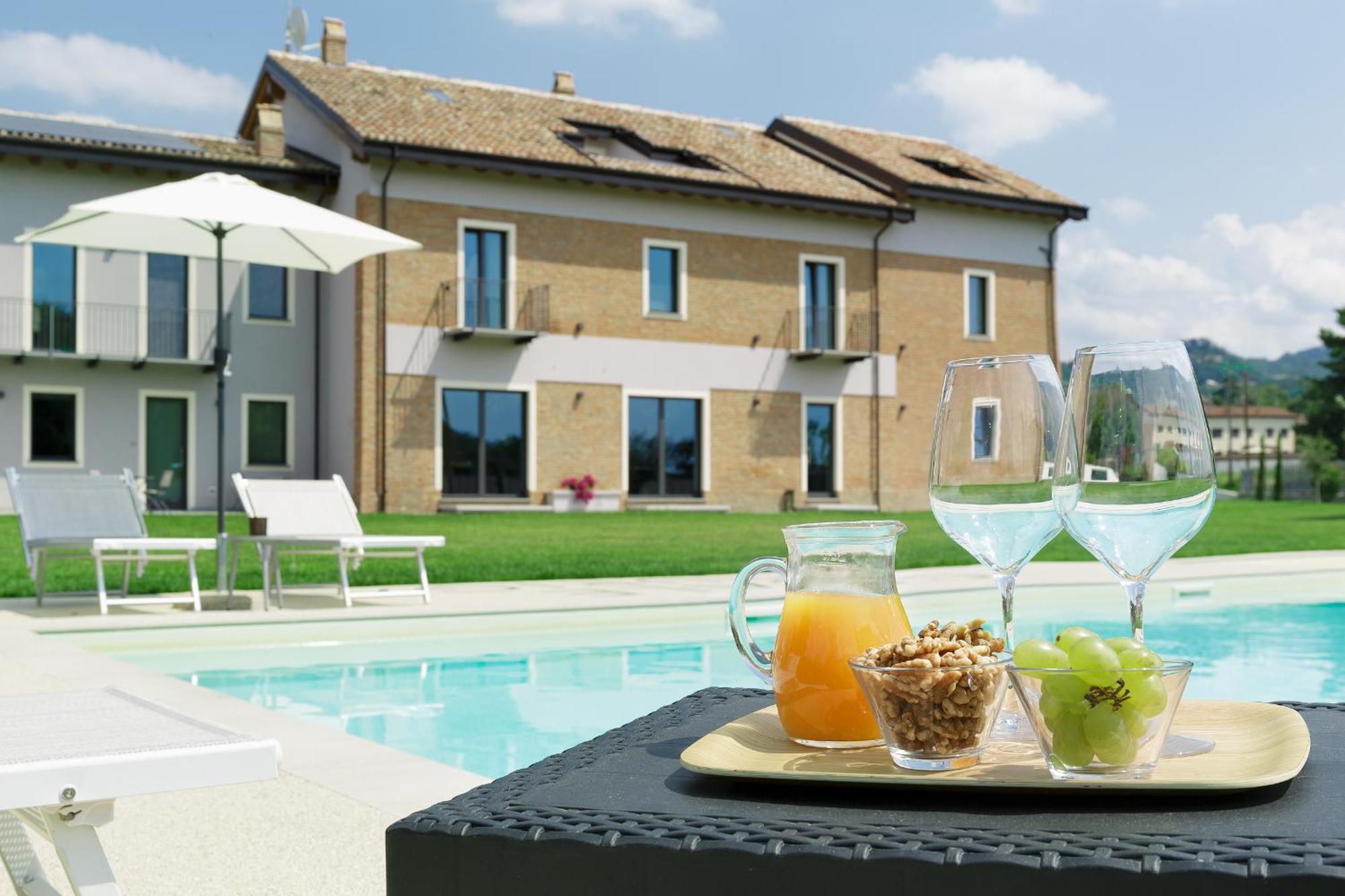 Bed and Breakfast Casale Auriga - Oltrepo' Pavese Codevilla Exterior foto