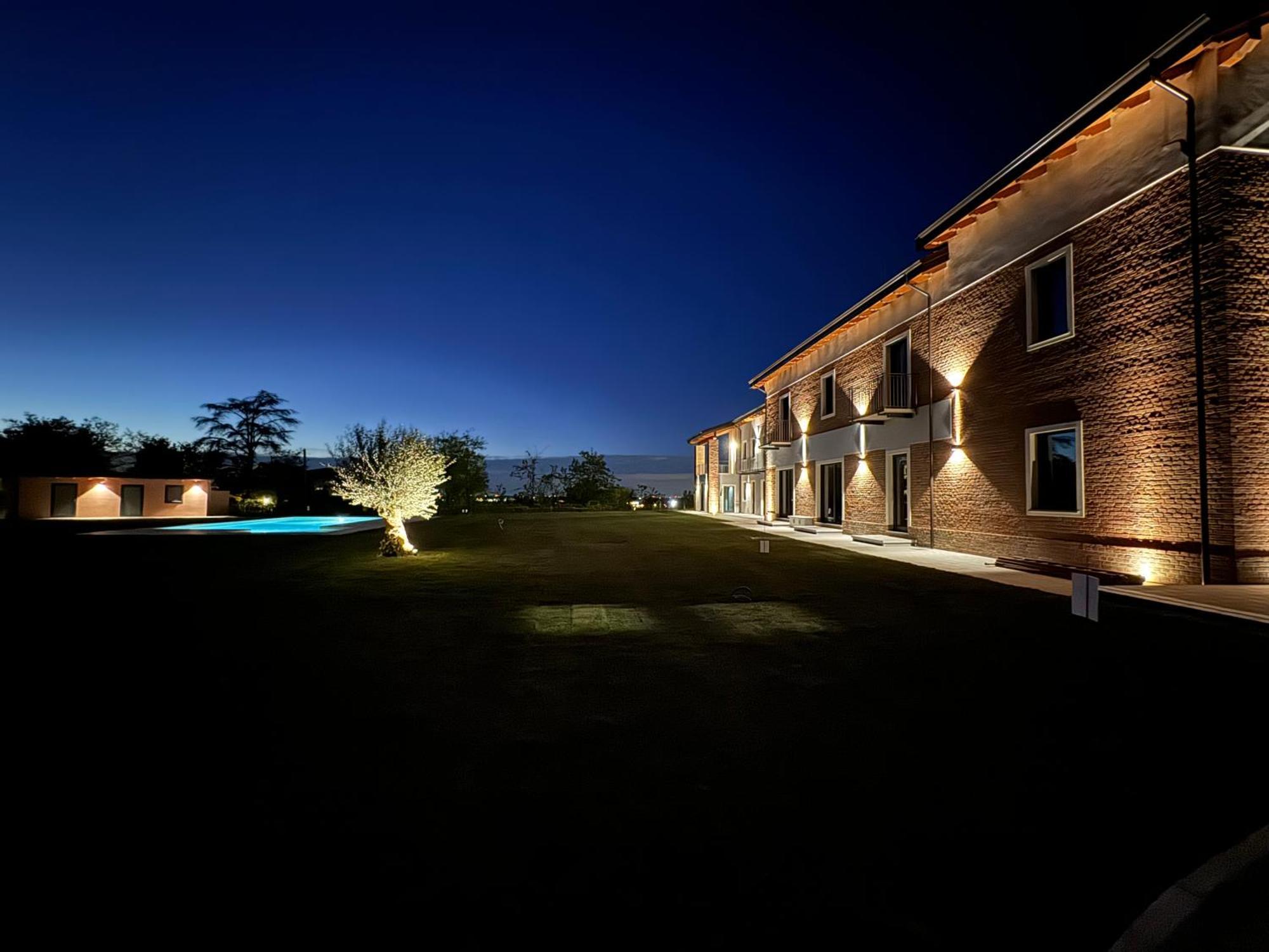 Bed and Breakfast Casale Auriga - Oltrepo' Pavese Codevilla Exterior foto