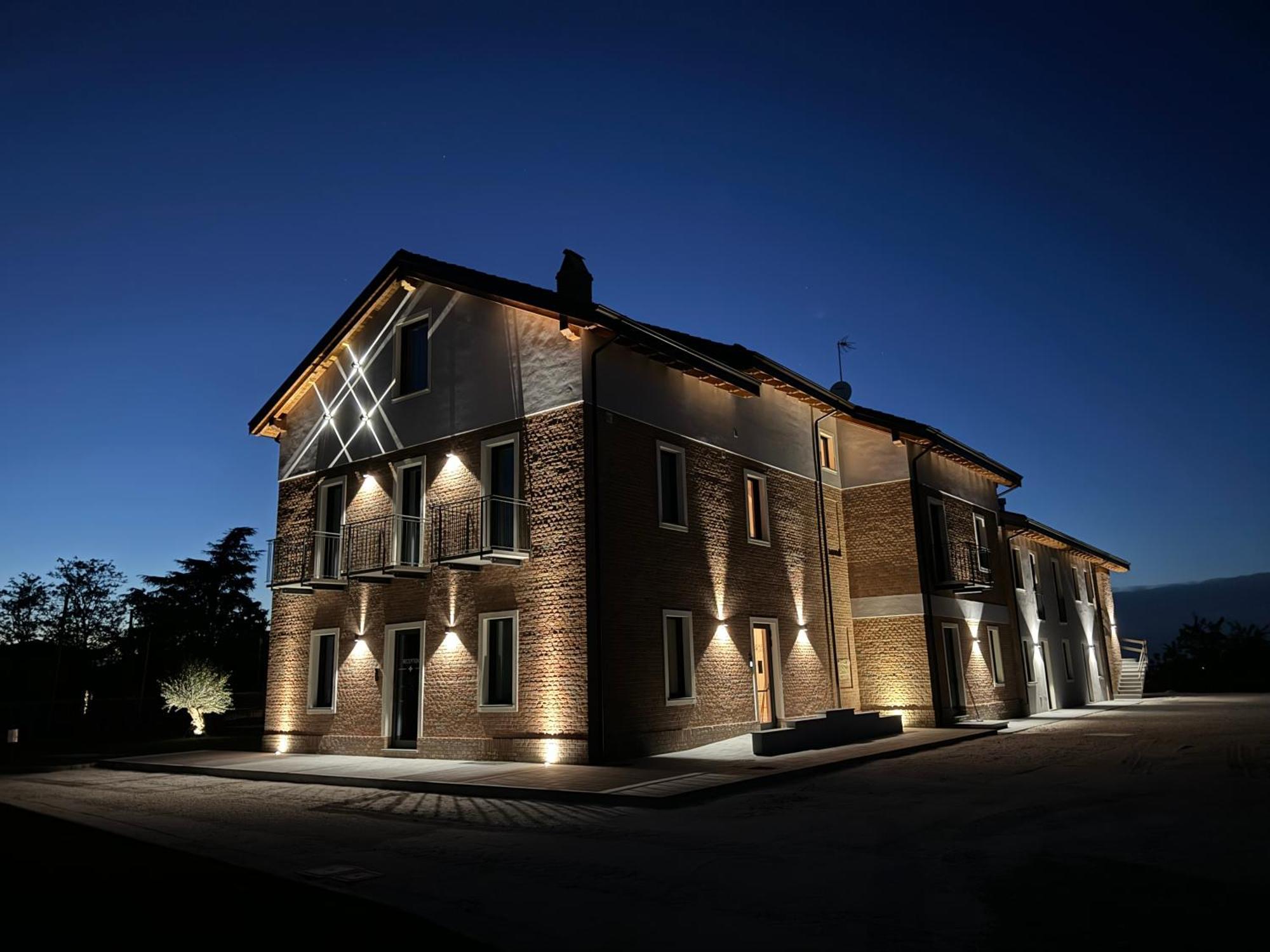 Bed and Breakfast Casale Auriga - Oltrepo' Pavese Codevilla Exterior foto